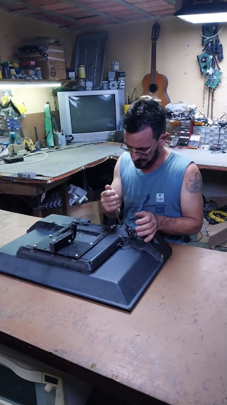 Grilo reparos de eletrodomésticos