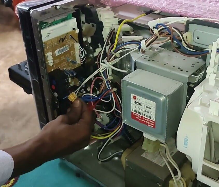 reparos de micro-ondas da Grilo